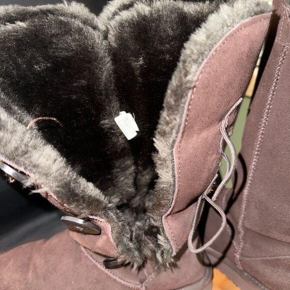 UGG Tall Bailey 3 button chocolate brown sz 7 EUC - Picture 5 of 9